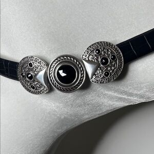 Leather Belt Women’s  with Boho Wow factor buckle Sz XL but is fully adjustable